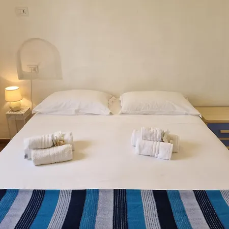 アパート Luna & Sole Vicino Alla Spiaggia オルビア